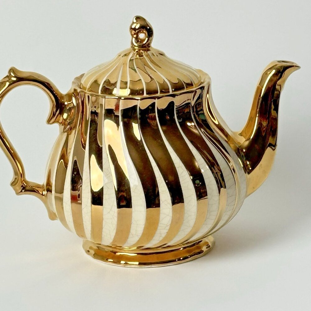 Vintage Sadler Teapot Gold and Cream Swirl Bone China England